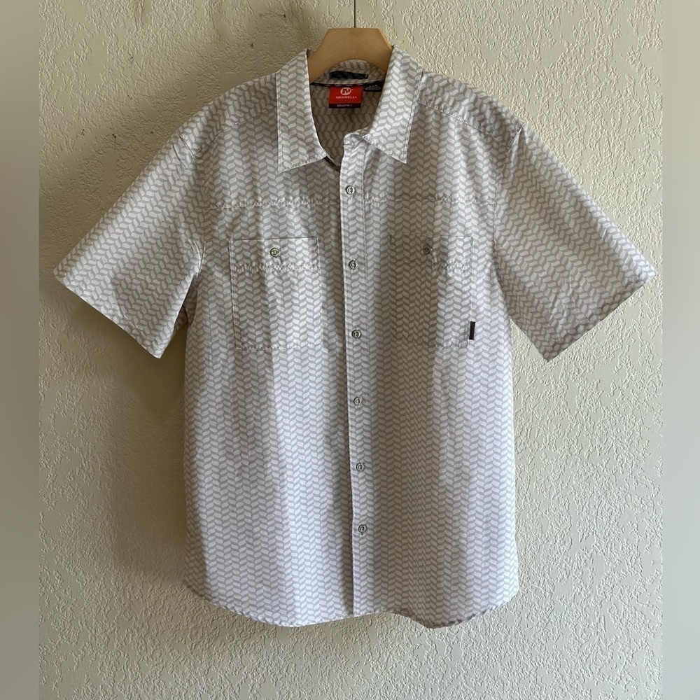 Merrell Select Wick Shirt Mens Large Button Front Short Sleeve NWOT